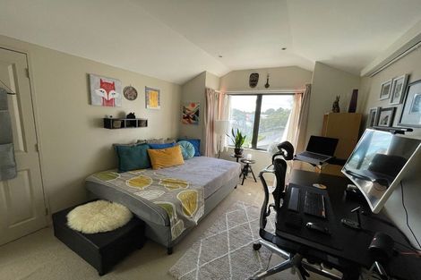 Photo of property in 2a Donald Crescent, Karori, Wellington, 6012