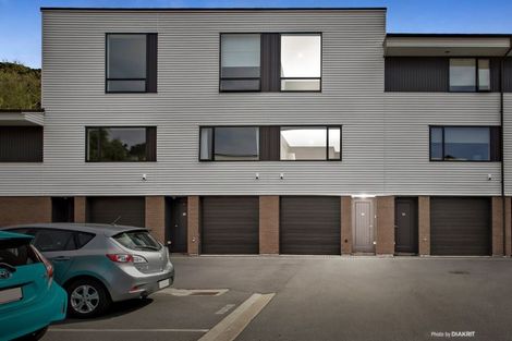 Photo of property in 19/8u Thatcher Crescent, Crofton Downs, Wellington, 6035