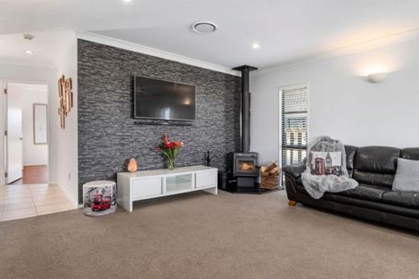 Photo of property in 5 Bree Court, Papamoa Beach, Papamoa, 3118
