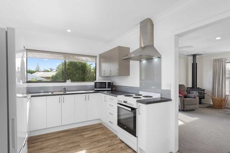 Photo of property in 5 Campbell Street, Waiuku, 2123