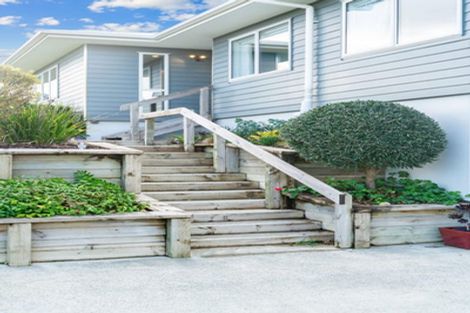 Photo of property in 12 Weka Street, Mangawhai, 0505