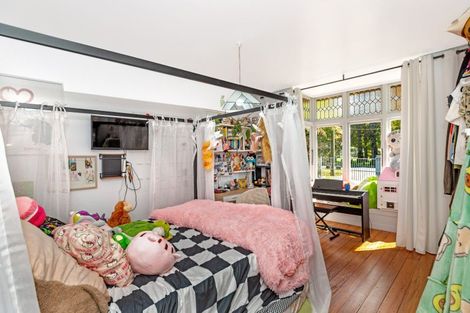 Photo of property in 2 Carnarvon Street, Gisborne, 4010