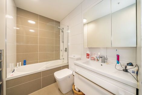 Photo of property in Masina Apartments, 107/80u Riddiford Street, Newtown, Wellington, 6021