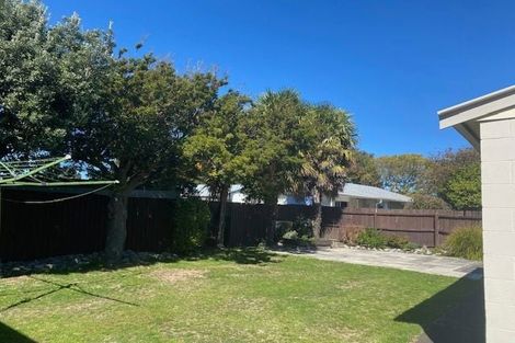 Photo of property in 9 Daytona Place, Parklands, Christchurch, 8083