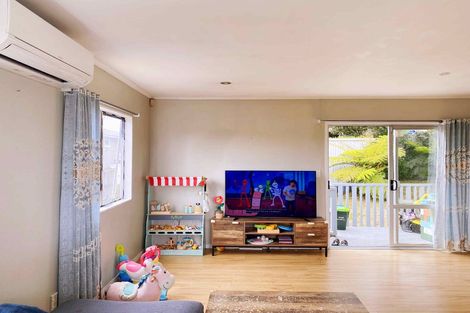 Photo of property in 163 Rathgar Road, Henderson, Auckland, 0610