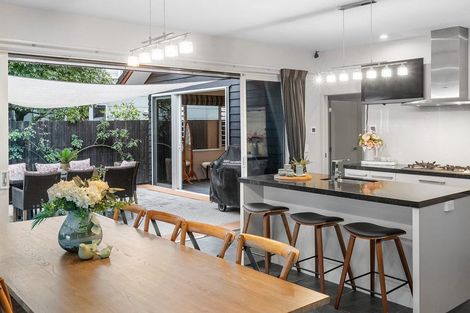 Photo of property in 10 Lake Drive, Karaka, Papakura, 2113