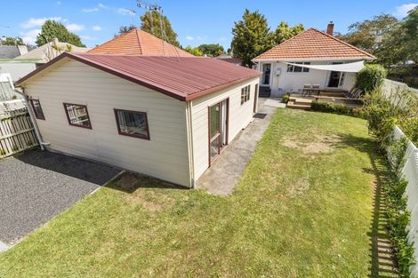 Photo of property in 28 Casey Avenue, Fairfield, Hamilton, 3214