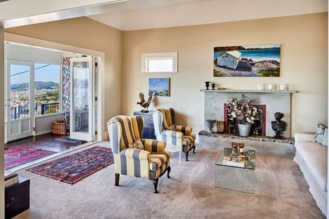 Photo of property in 52 Central Terrace, Kelburn, Wellington, 6012