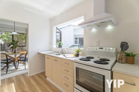 Photo of property in 52f1 Guadeloupe Crescent, Grenada Village, Wellington, 6037