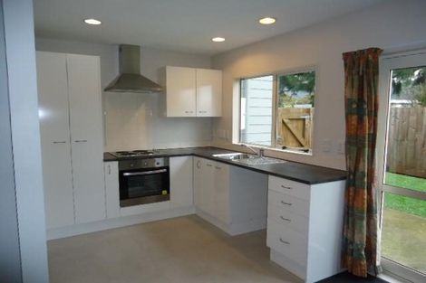Photo of property in 8 Waldie Grove, Avalon, Lower Hutt, 5011