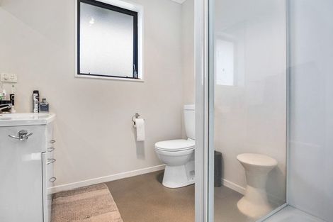 Photo of property in 47 Factory Road, Belfast, Christchurch, 8051