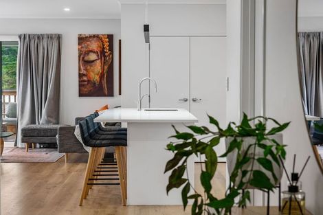 Photo of property in 37 Josh Road, Huapai, Kumeu, 0810
