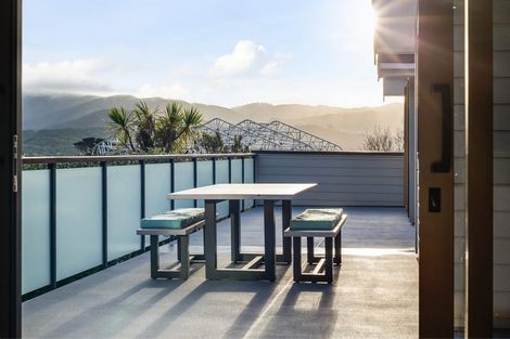 Photo of property in 8 Rydal Place, Southgate, Wellington, 6023