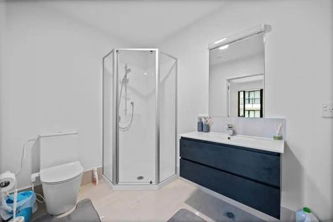 Photo of property in 20/11 Carlos Drive, Flat Bush, Auckland, 2016