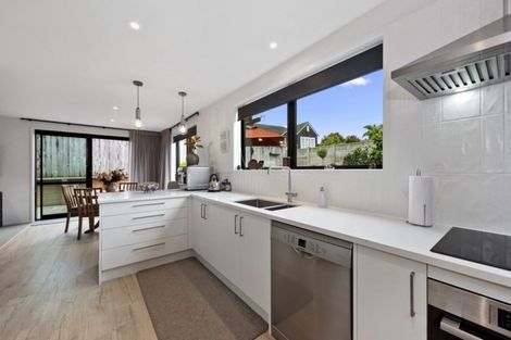 Photo of property in 27u2 Joffre Street, Frankton, Hamilton, 3204