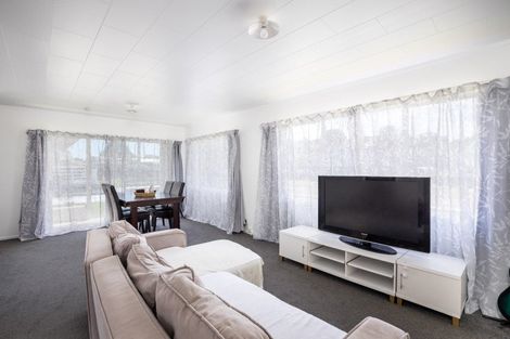 Photo of property in 3a Naumai Place, Spotswood, New Plymouth, 4310