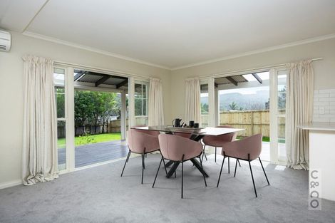 Photo of property in 5 Cambridge Road, Riverhead, 0820