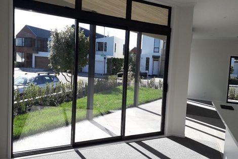 Photo of property in 2 Liquidambar Drive, Hobsonville, Auckland, 0616