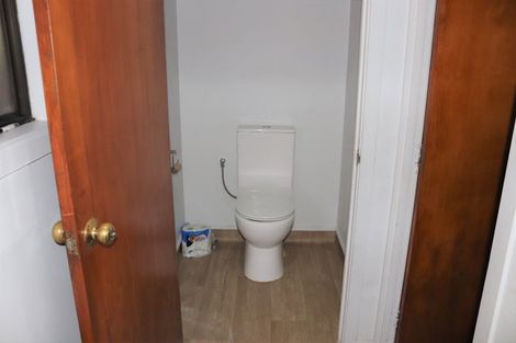 Photo of property in 105 Tidal Road, Mangere, Auckland, 2022