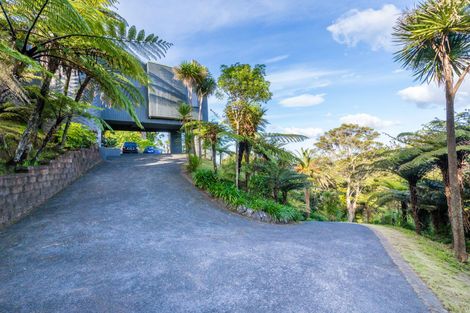 Photo of property in 70 Scenic Drive, Titirangi, Auckland, 0604