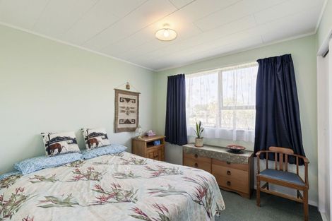 Photo of property in 12 Towai Street, Inglewood, 4330