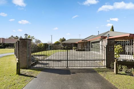 Photo of property in 27 Halcione Close, Flagstaff, Hamilton, 3210