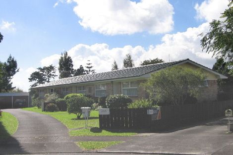 Photo of property in 2/10 Halcyon Place, Papatoetoe, Auckland, 2025