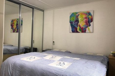 Photo of property in 1/8 Golf Road, New Lynn, Auckland, 0600