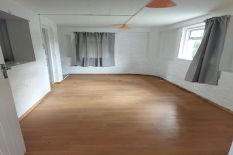 Photo of property in 279 Great North Road, Henderson, Auckland, 0612