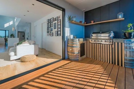 Photo of property in 16 Catalina Drive, Hobsonville, Auckland, 0616