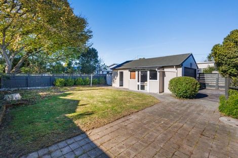 Photo of property in 8 Norwich Place, Awapuni, Palmerston North, 4412