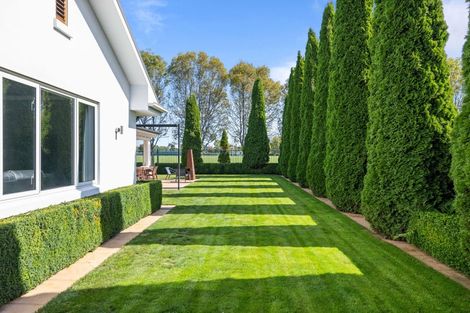 Photo of property in 24 Providence Place, Redwood, Christchurch, 8051