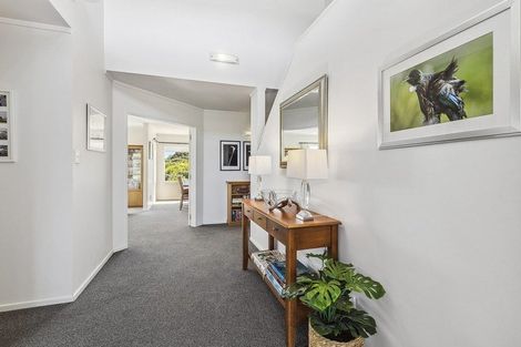 Photo of property in 2 Musket Lane, Whitby, Porirua, 5024