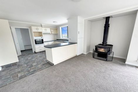 Photo of property in 12 Hart Street, Foxton Beach, Foxton, 4815