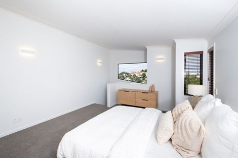 Photo of property in 5a Corry Avenue, Bluff Hill, Napier, 4110