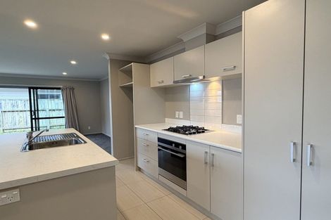 Photo of property in 27 Moonsail Drive, Whitby, Porirua, 5024