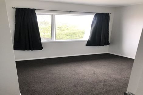 Photo of property in 3/175 Queens Drive, Lyall Bay, Wellington, 6022