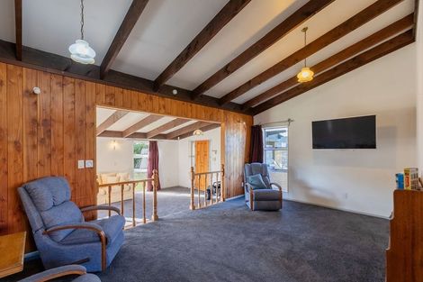 Photo of property in 20 Watts Street, Waipawa, 4210