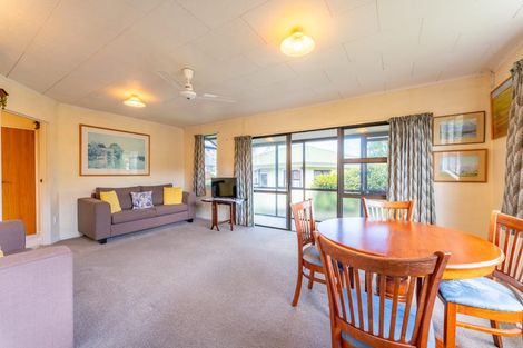 Photo of property in 2/1 Stirling Place, Marchwiel, Timaru, 7910
