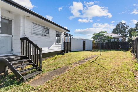 Photo of property in 4 Stoll Place, Clendon Park, Auckland, 2103