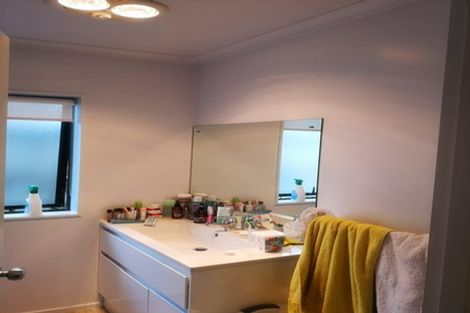 Photo of property in 22 Maghera Drive, East Tamaki Heights, Auckland, 2016