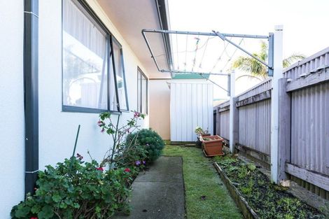 Photo of property in 4/42 Sanders Avenue, Westown, New Plymouth, 4310