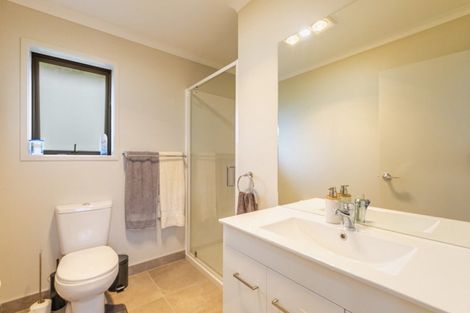 Photo of property in 92 Belgrove Drive, Waipukurau, 4200