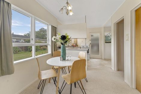 Photo of property in 2 Princeton Road, Raumati Beach, Paraparaumu, 5032