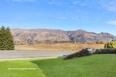 Photo of property in 95 Plantation Road, Wanaka, 9305