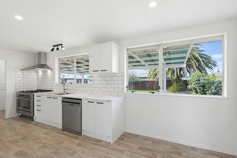 Photo of property in 48 Sunderland Drive, Flaxmere, Hastings, 4120