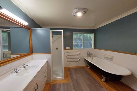 Photo of property in 25 Bayly Road, Moturoa, New Plymouth, 4310