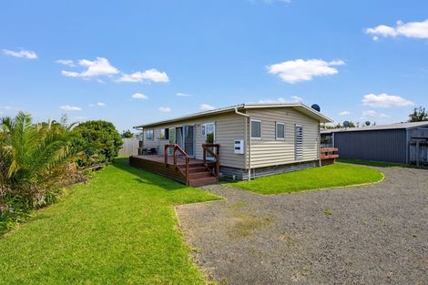 Photo of property in 42 Carina Way, Whitianga, 3510