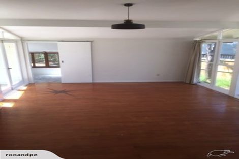 Photo of property in 23 Arosa Place, Forrest Hill, Auckland, 0620