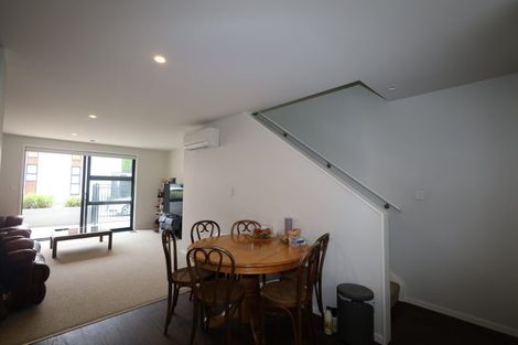 Photo of property in 2/36 Seventh Avenue, Tauranga, 3110